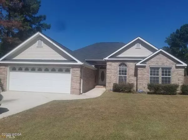 111 woodcreek Trail, Lizella, GA 31052