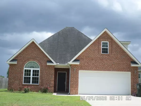 209 Gray Fox Crossing Crossing, Bonaire, GA 31005