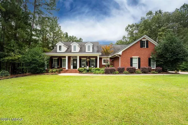 64 York Place, Forsyth, GA 31029