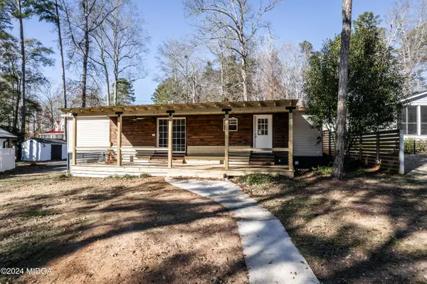Eatonton, GA 31024,158 Oak Lane