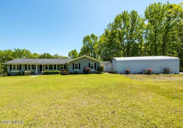 105 Morgan Road, Juliette, GA 31046