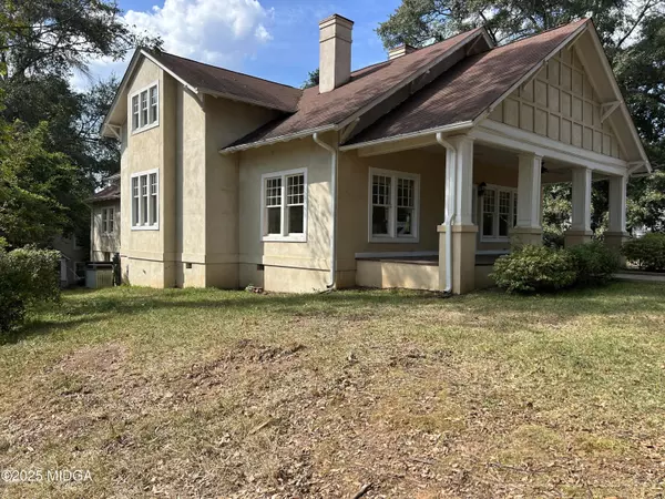 71 S South Lee Street, Forsyth, GA 31029