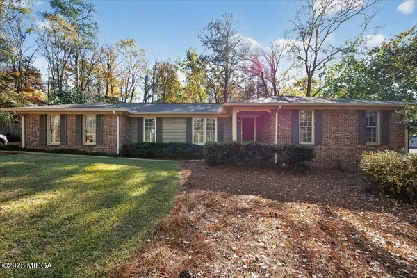 673 Commanche Drive, Macon, GA 31210