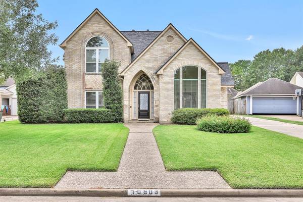 10503 Great Plains LN, Houston, TX 77064