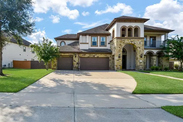 Sugar Land, TX 77479,5719 Avon Landing LN