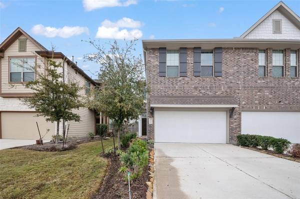 16210 Northern Cardinal LN, Cypress, TX 77433