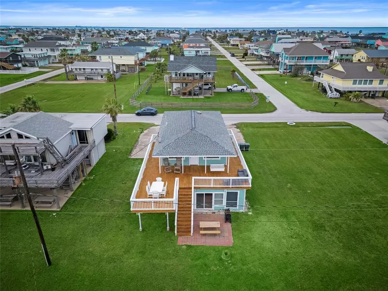 21623 Zachary, Galveston, TX 77554