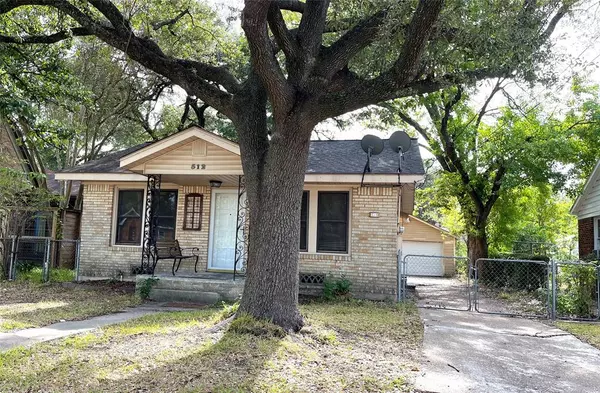 512 Gale ST, Houston, TX 77009