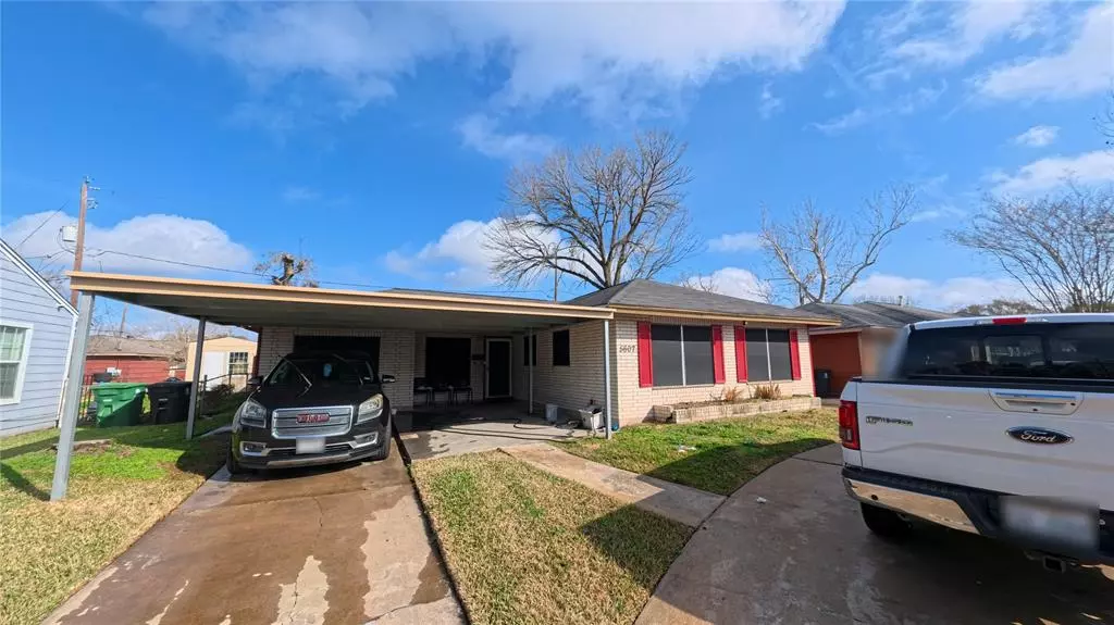 Houston, TX 77033,5607 Beldart ST