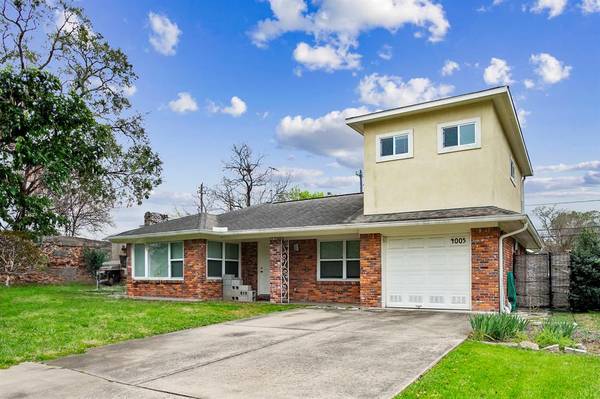 4005 Nenana DR,  Houston,  TX 77025