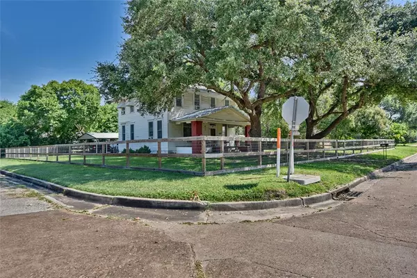 Navasota, TX 77868,803 Holland ST