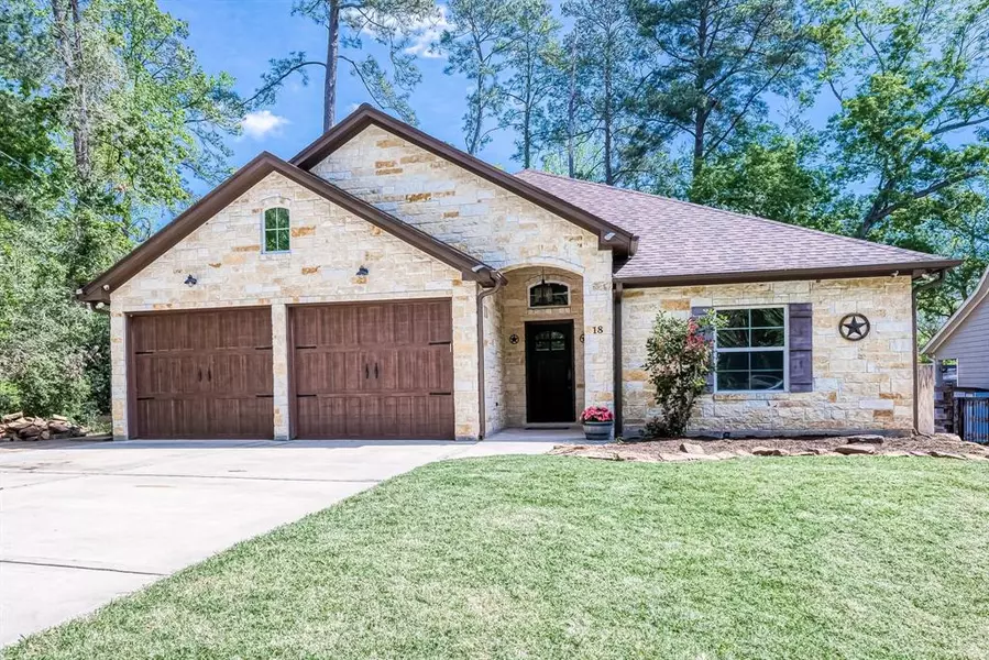 18 Cole Brook LN, Conroe, TX 77304