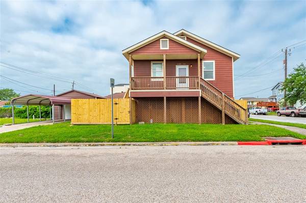 1101 54th ST, Galveston, TX 77551