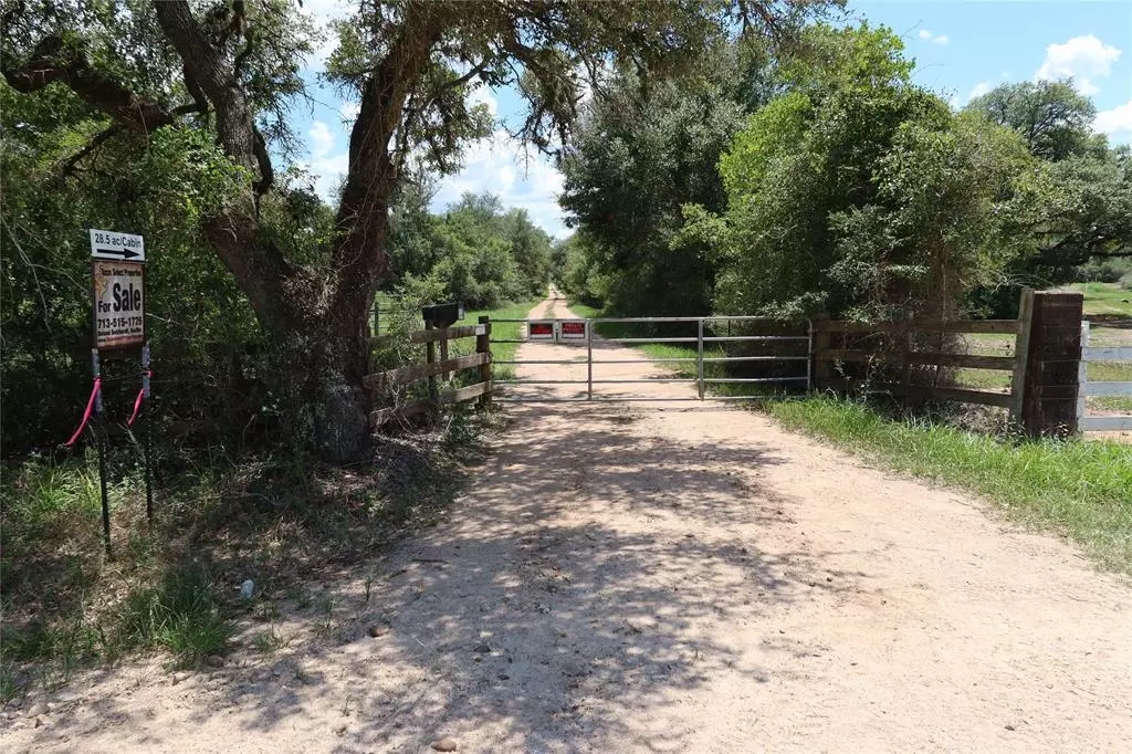 Garwood, TX 77442,00000 Jackrabbit Road