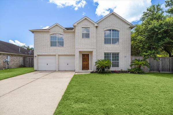 4902 Sea Oak CT, Pasadena, TX 77505