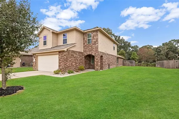 10122 Pine Trace Village DR, Tomball, TX 77375