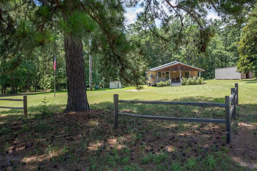 Colmesneil, TX 75938,267 Private Road 7719