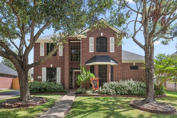 2507 Dixie Woods DR, Pearland, TX 77581