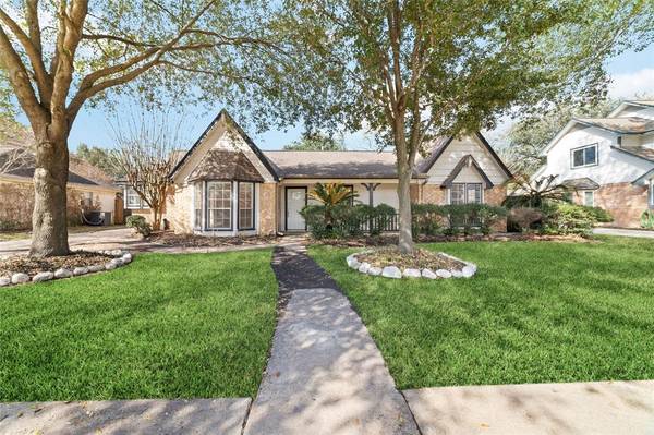 16510 Cornwall ST, Jersey Village, TX 77040