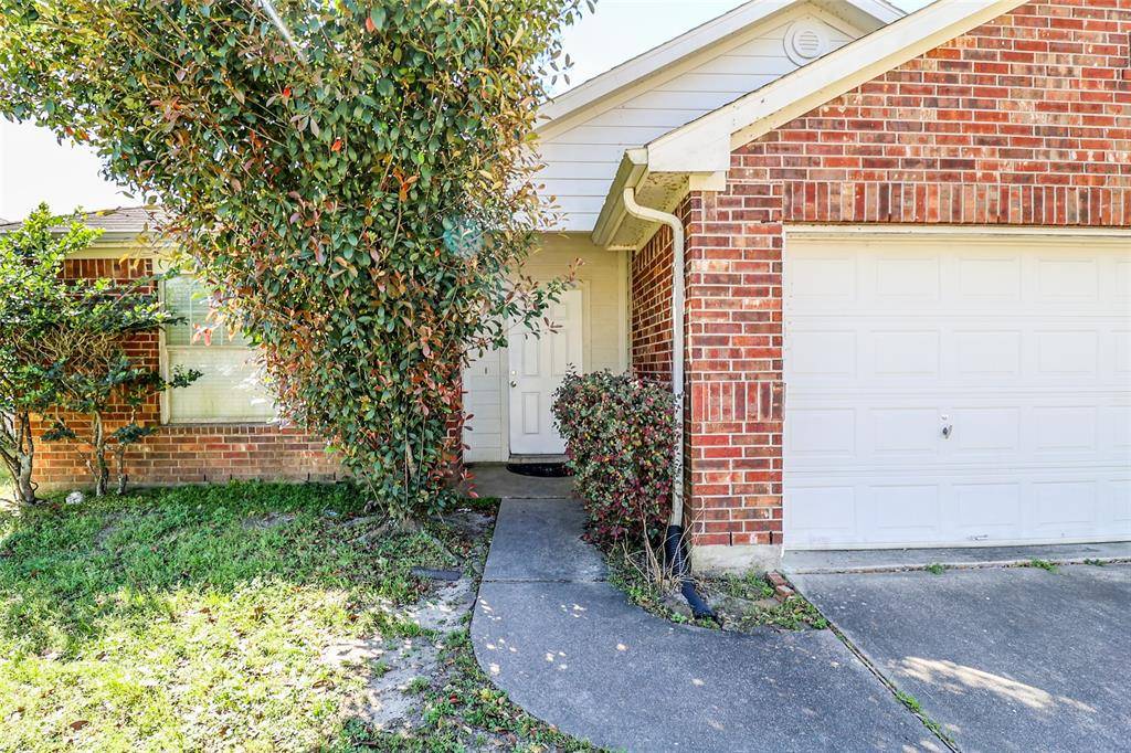 Baytown, TX 77523,10718 Goldfinch RD