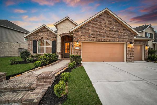 15007 Red Buckeye DR, Cypress, TX 77433