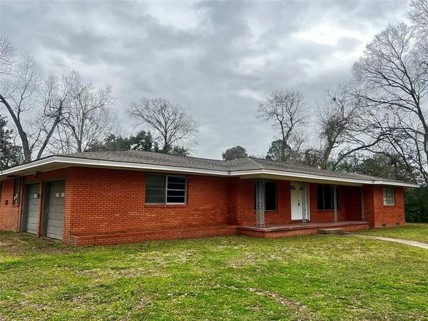 208 N Reid, Woodville, TX 75979