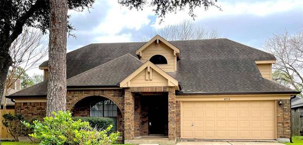 4930 Northfork DR, Pearland, TX 77584