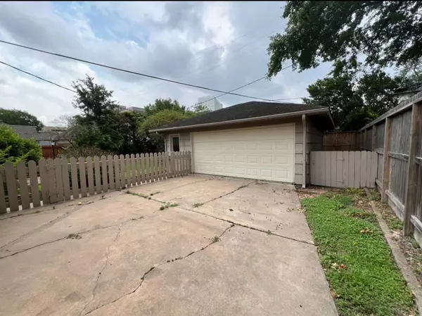 Houston, TX 77056,5637 Ella Lee LN