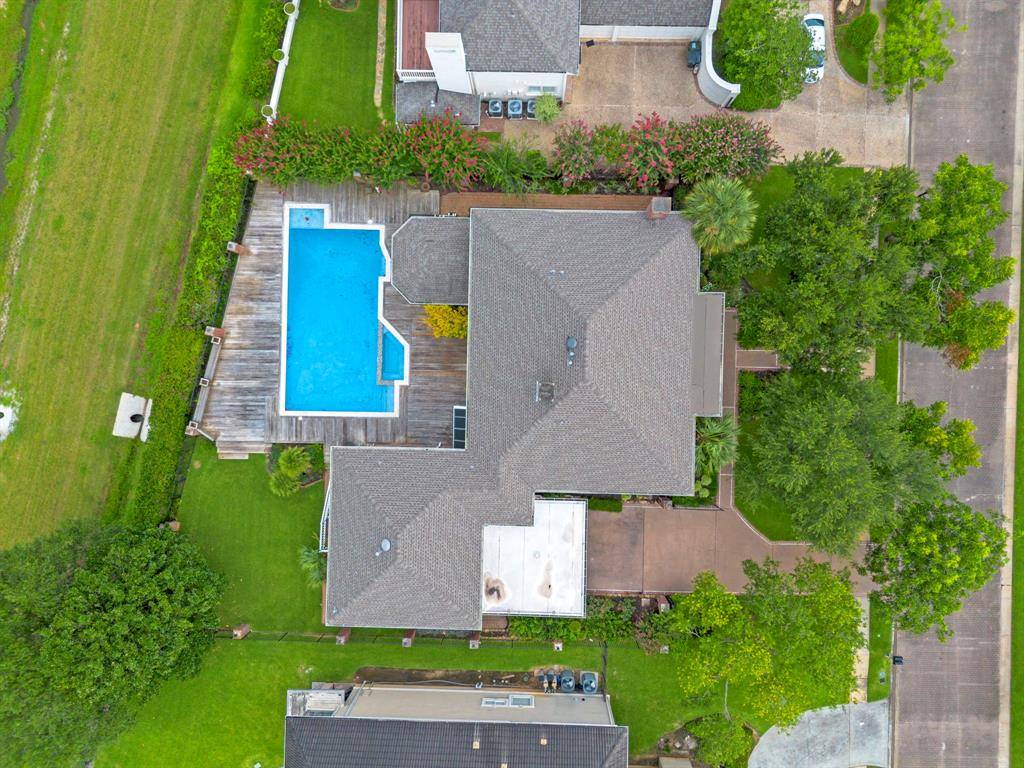 Sugar Land, TX 77479,91 Heathrow LN