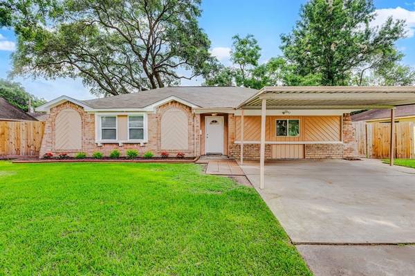 1627 Brumbelow ST,  Rosenberg,  TX 77471