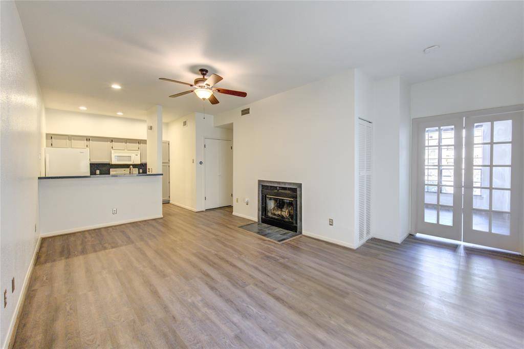 2121 El Paseo ST #1405, Houston, TX 77054