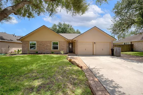 1906 Floyd RD,  League City,  TX 77573