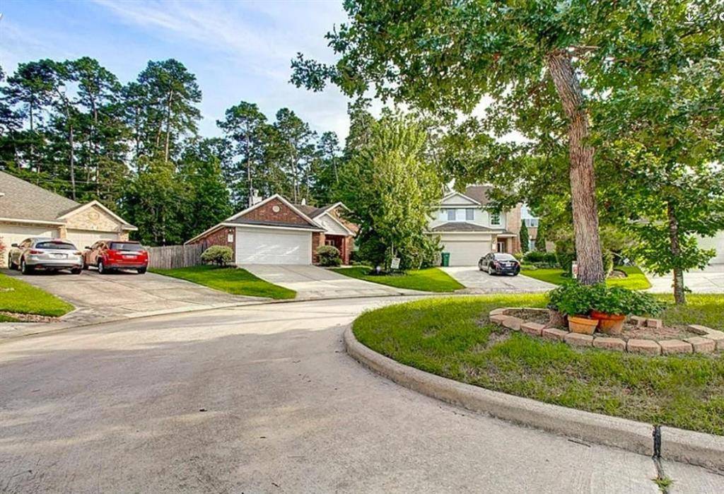 The Woodlands, TX 77382,3 Gilded Crest CT