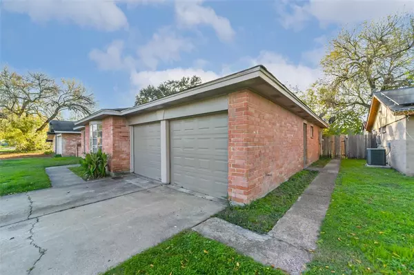 Houston, TX 77086,9615 Whitepost LN