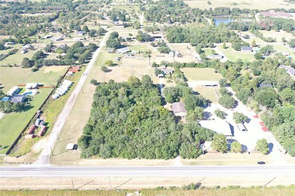 28510 Fm 2920 Rd, Waller, TX 77484