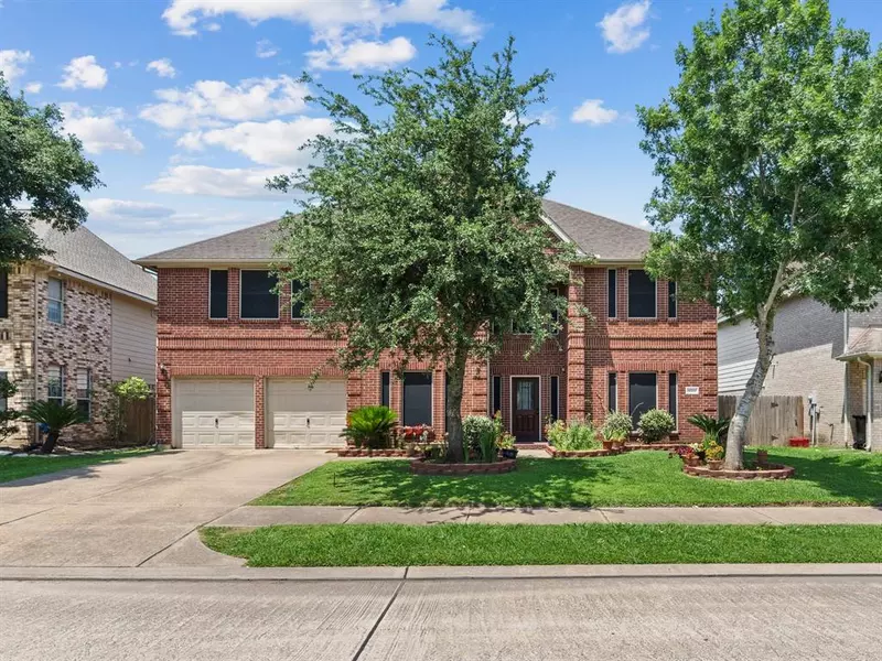 14506 Smith Bridge LN, Sugar Land, TX 77498