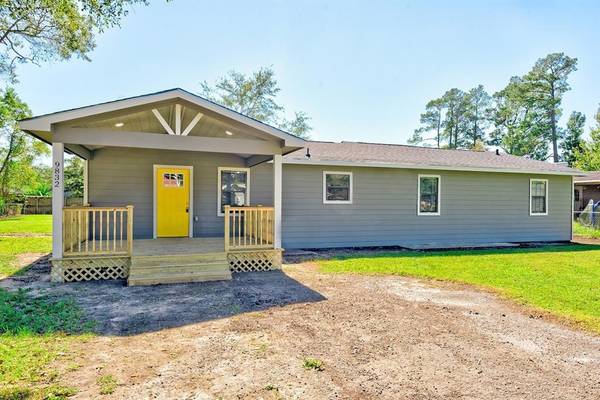 9832 Mulberry ST, Lumberton, TX 77657