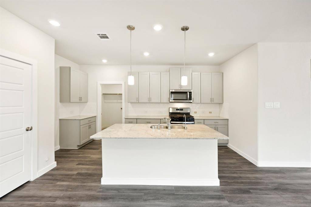 Montgomery, TX 77316,355 Willow Sage CT