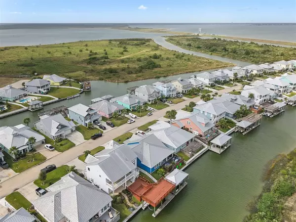 Texas City, TX 77590,5325 Brigantine Cay CT