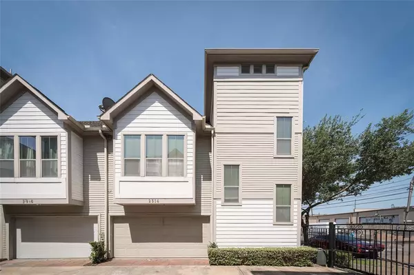 2314 Naomi ST,  Houston,  TX 77054