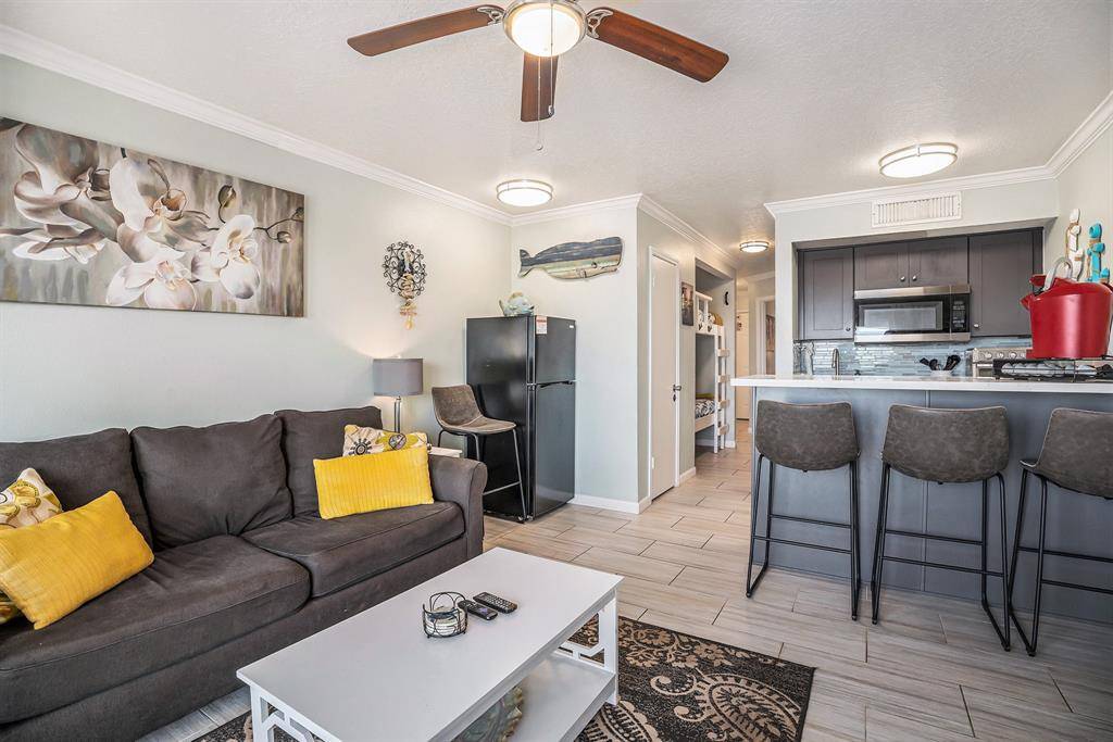 Galveston, TX 77551,6300 Seawall BLVD #9328