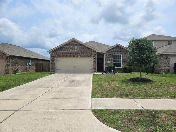 9515 Opal Gates DR, Iowa Colony, TX 77583