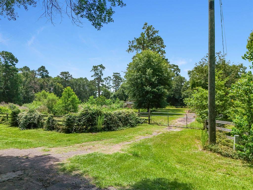 8807 Seber LN, Tomball, TX 77375