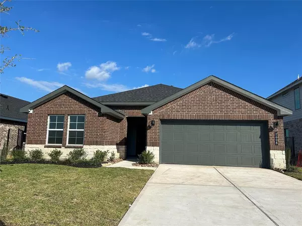 2608 Mackinac Bay DR, Texas City, TX 77591