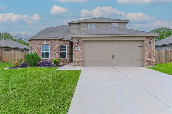 9710 Opal Gates DR, Iowa Colony, TX 77583