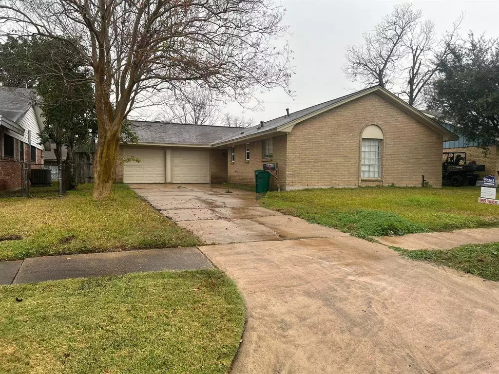 Pasadena, TX 77505,4803 Mistletoe RD