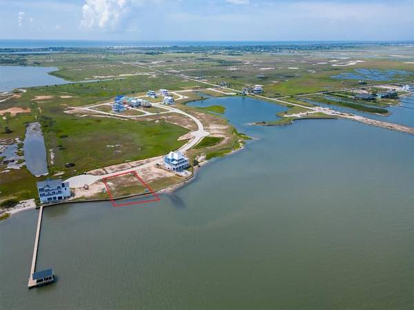 1410 Bay Pointe DR, Galveston, TX 77554