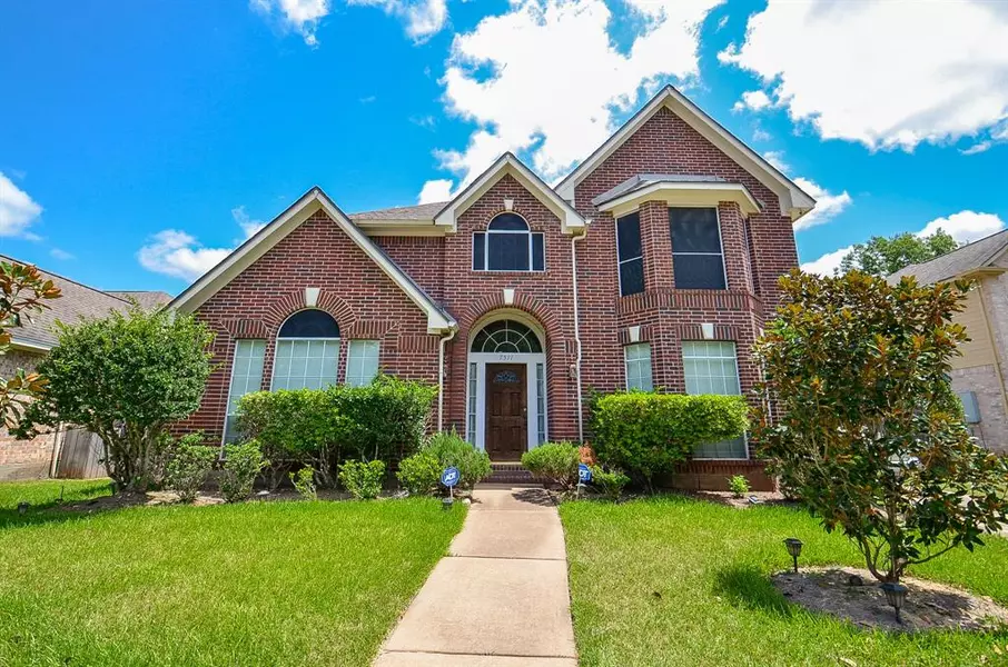 7511 Timber Ridge TRL, Sugar Land, TX 77479