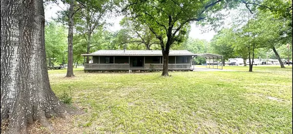 Trinity, TX 75862,195 Charlies LN