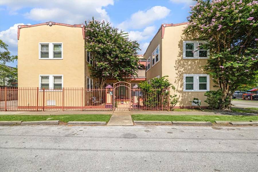 2319 Stanford ST, Houston, TX 77006